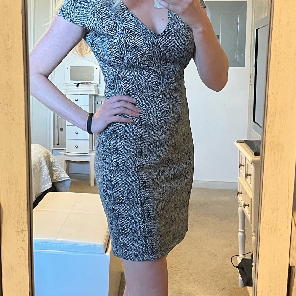 White and black patterned midi dress